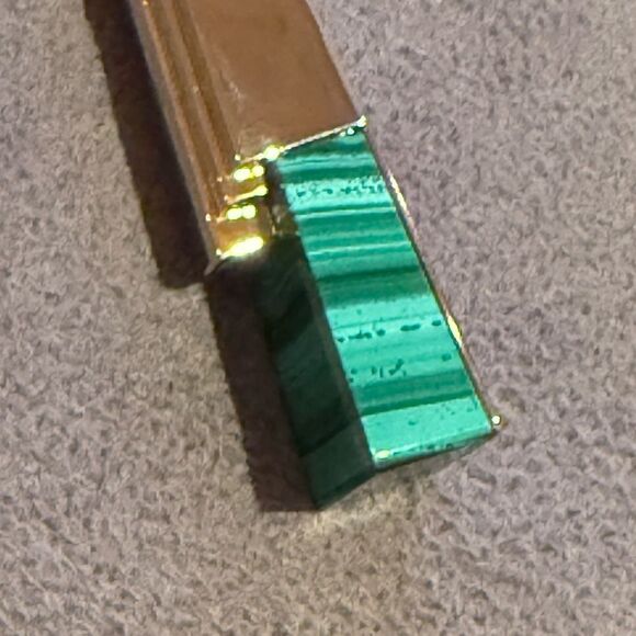 Shanghai Tang golden malachite large pendant necklace 28” Chain 2015 NIB - Picture 4 of 12